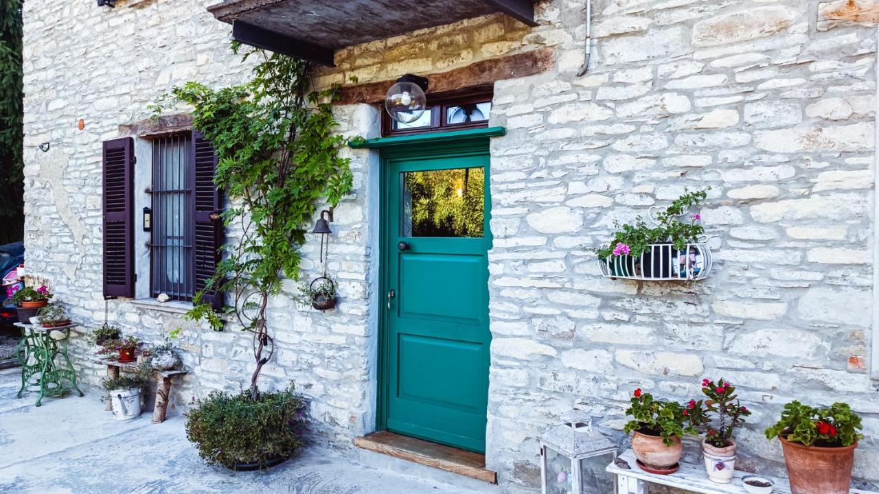 A Casa Di Anna Bed & Breakfast Cortemilia Exterior photo